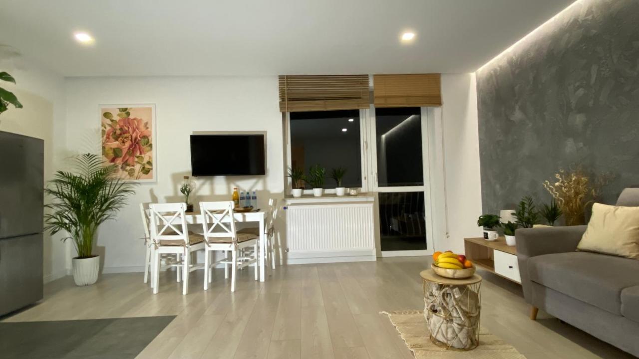 Apartament Plaza Park Przemyśl Exterior foto